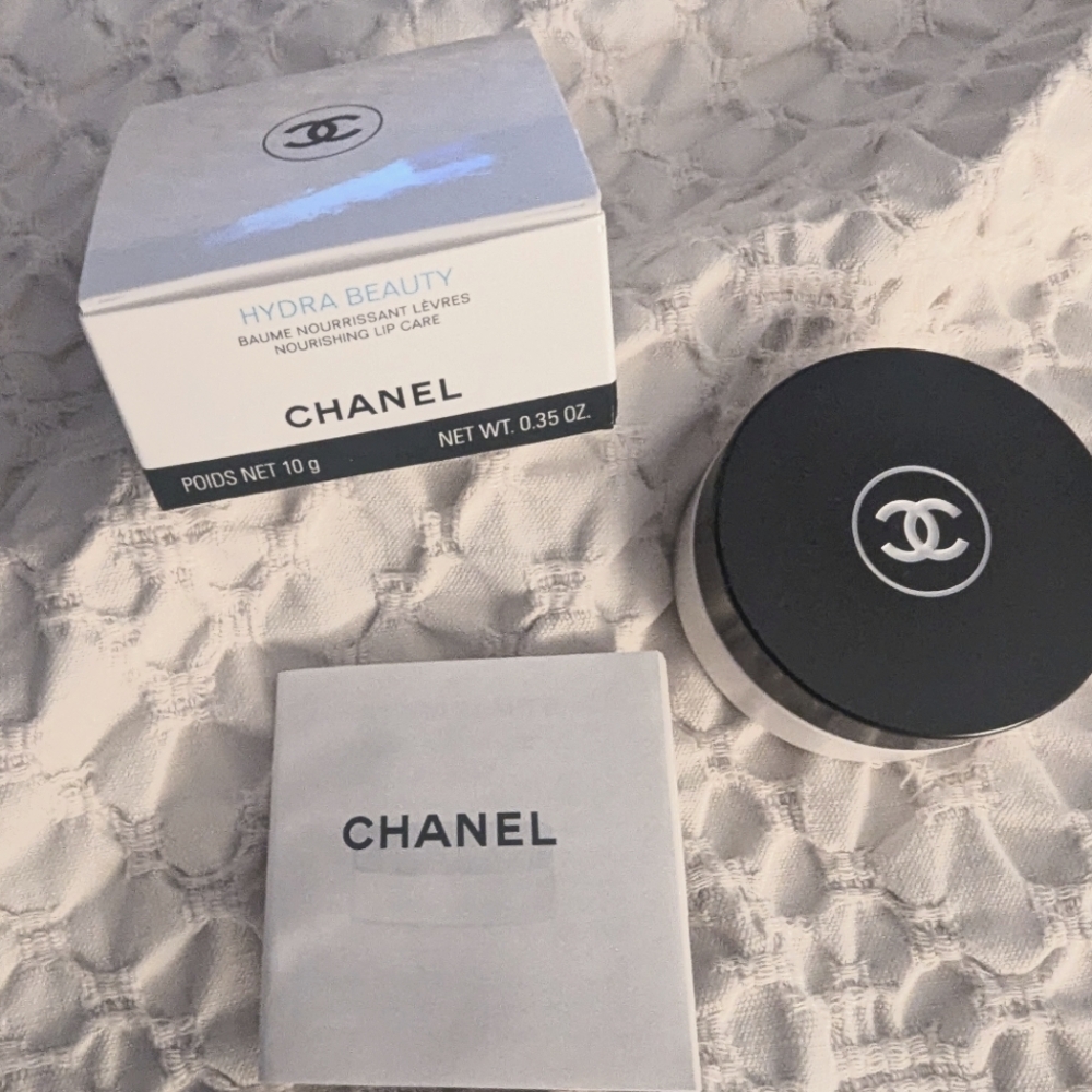 CHANEL Hydra Beauty Nourishing Lip Care .35 ounces NEW - Authentic
